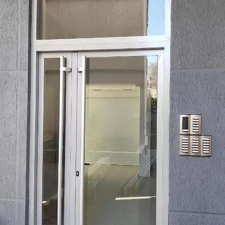 Penthouse Pazari I Ri Tirana