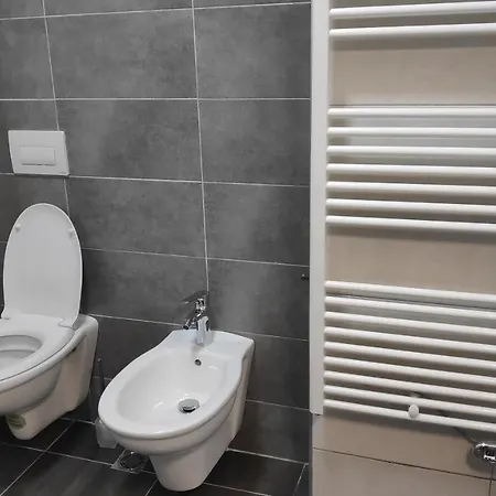 Penthouse Pazari I Ri Apartment *